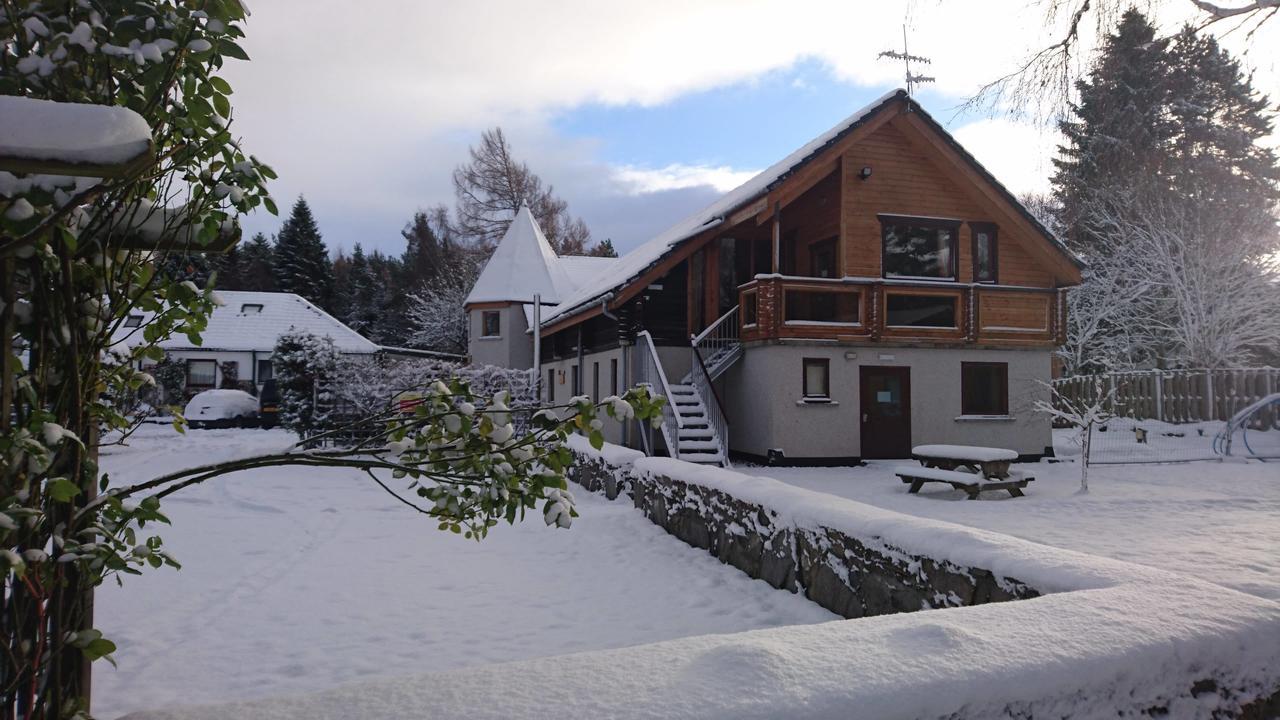 Insh Hall Kincraig Buitenkant foto